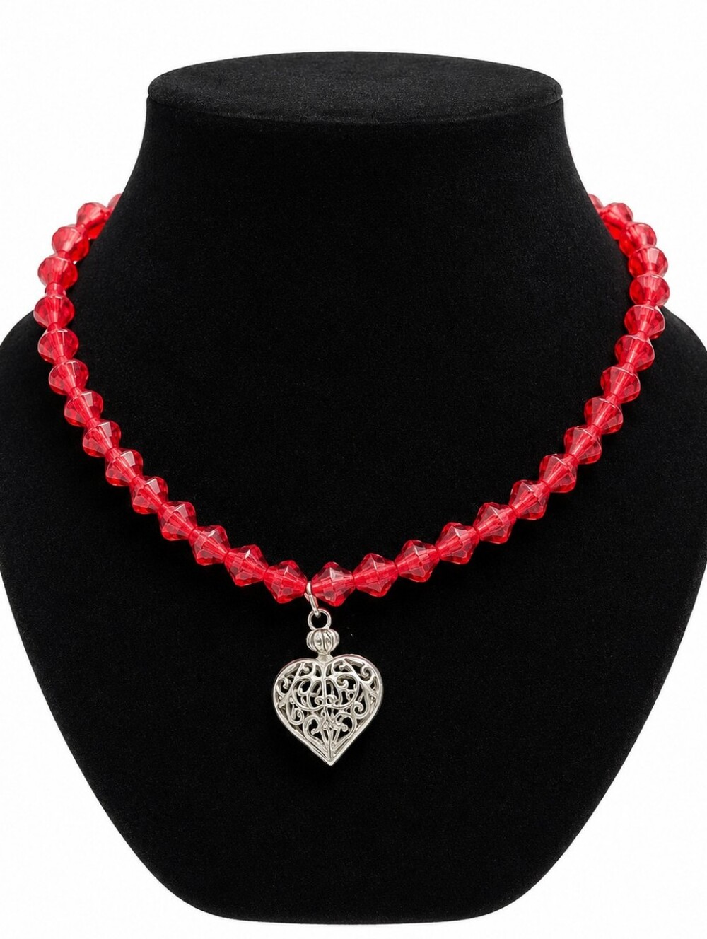 Red Crystal Beaded Necklace Gold Tone Open Heart Pendant Romantic Fashion